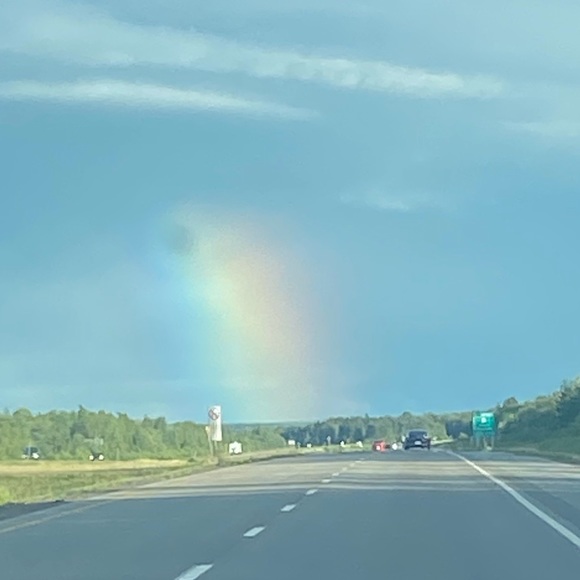 Meet your Posher! - Picture 3 of 5